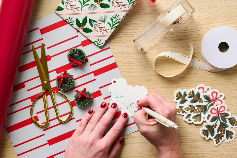 How Gift Vouchers Improve Employee Satisfaction and Retention